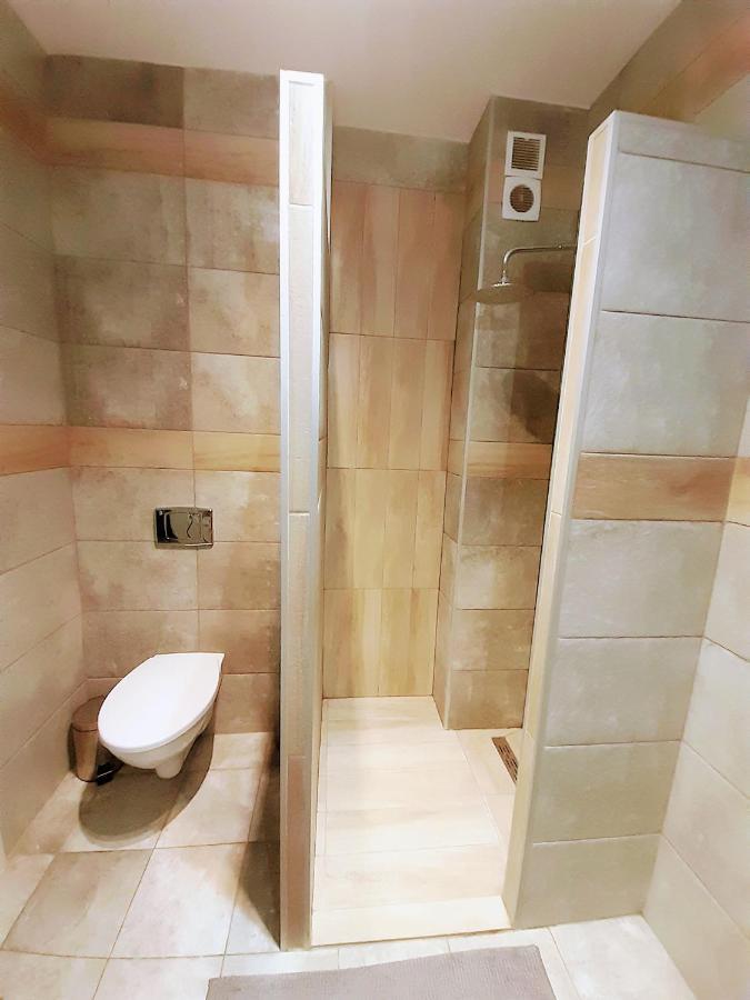Apartament Na Kruczej Lubiń Exterior foto